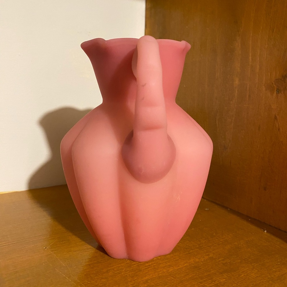 Fenton Glass Soft Pink Melon 16oz Pitcher - Picture 3 of 6